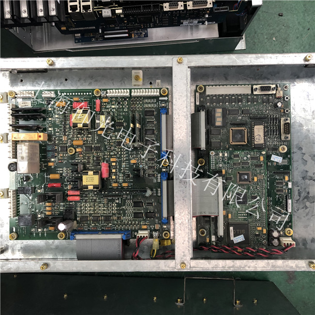 ����AX5101�������ڲ��ջ�ά�� ����AX5101�������ڲ��ջ� ά�޿������õĶ�̬���ԣ������Բ�