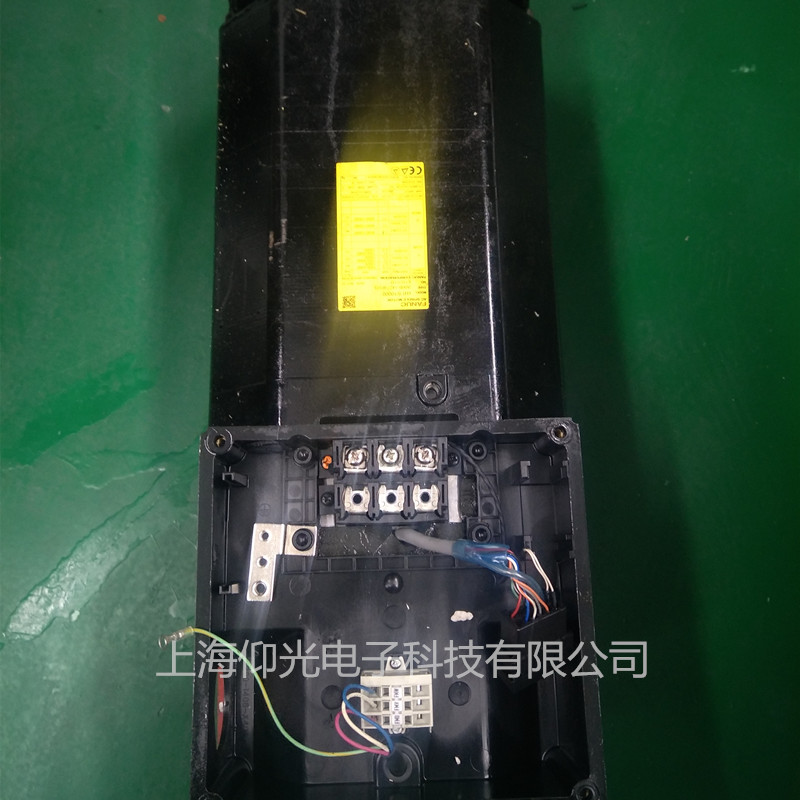 ËÅ·þµç»úάÐÞ