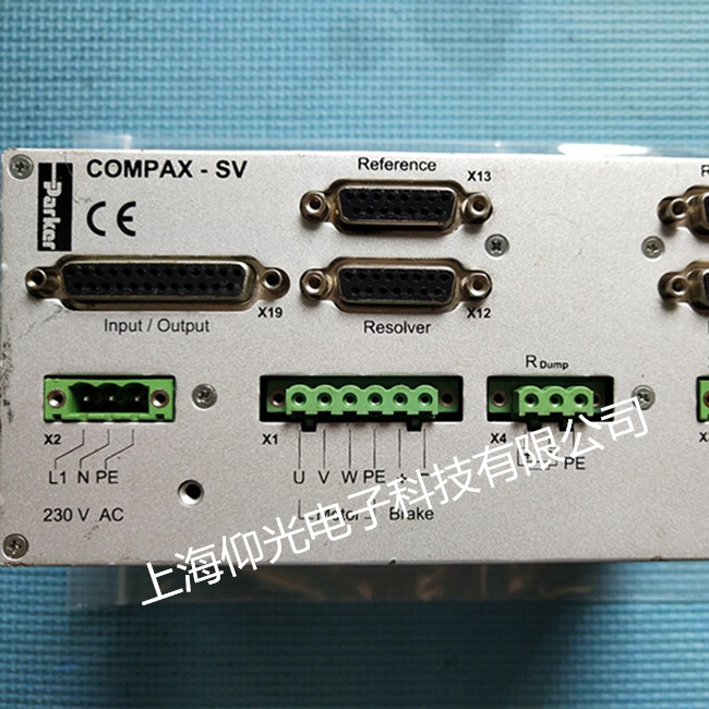 �ŷ�������ά��