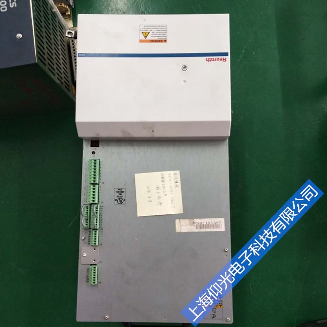 �ŷ�������ά��