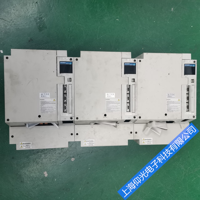 �ŷ�������ά��