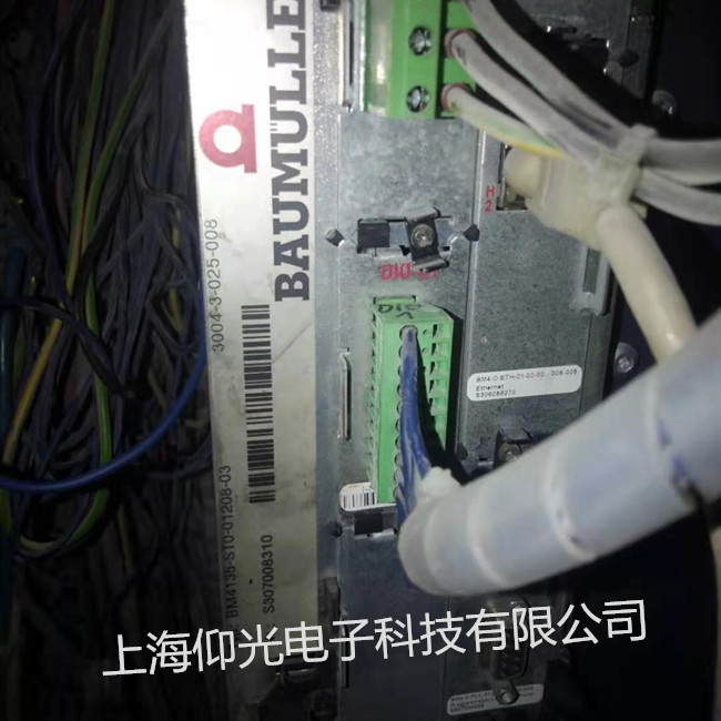 �ŷ�������ά��