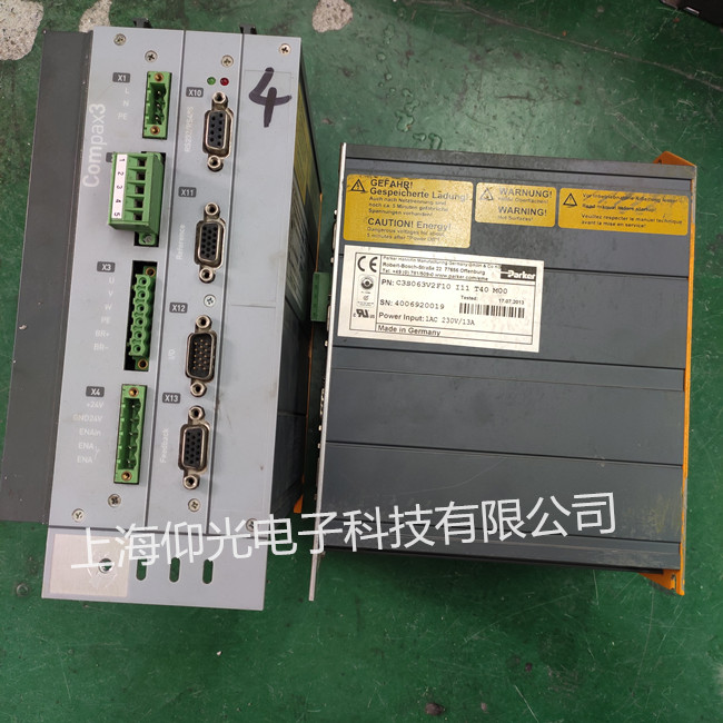 �ŷ�������ά��