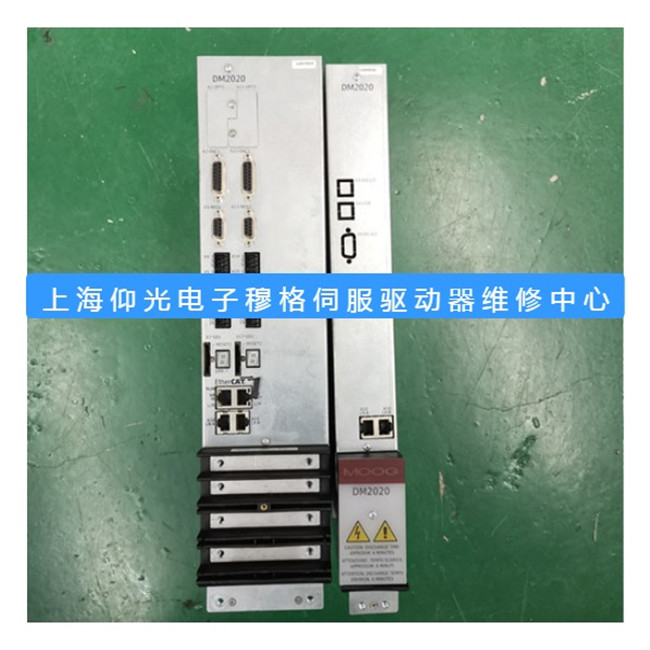 �ŷ�������ά��