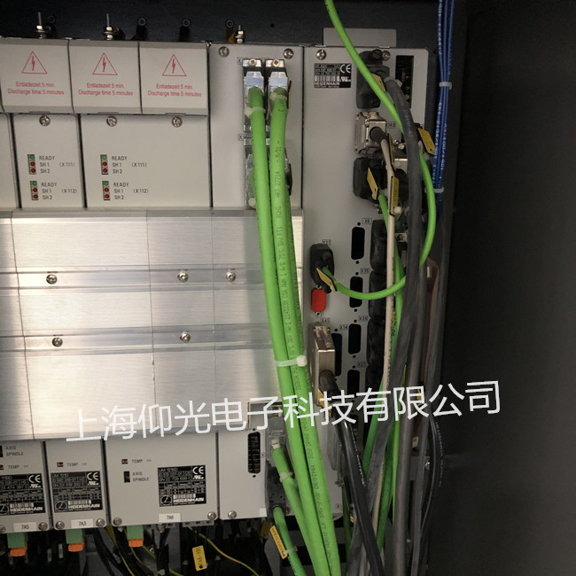 �ŷ�������ά��