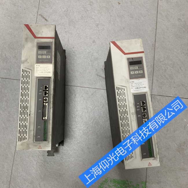 �ŷ�������ά��