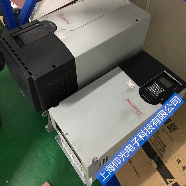 �ŷ�������ά��