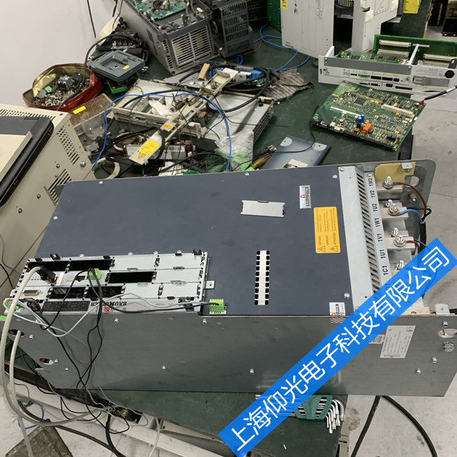 �������ŷ��Ŵ������ֹ��ر���ά��