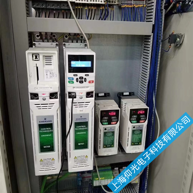 �ŷ�������ά��