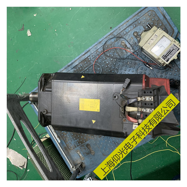 ���ǿ���������������ת������ͣ��ά��ԭ��