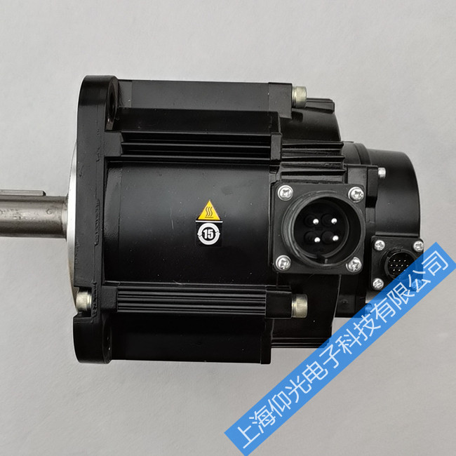 ËÅ·þµç»úάÐÞ