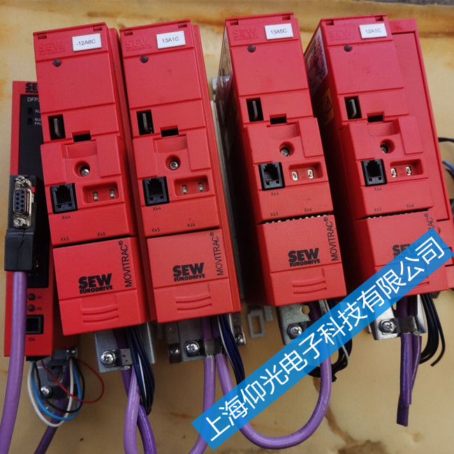 �ŷ�������ά��