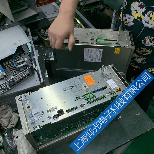 �����ACT401��Ƶ���ϵ���ʾ��������ά��