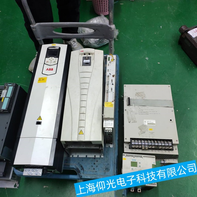 ����ABB������IRB120ϵ�б�Ƶ���ϵ�����ʾ����ά�޷�������