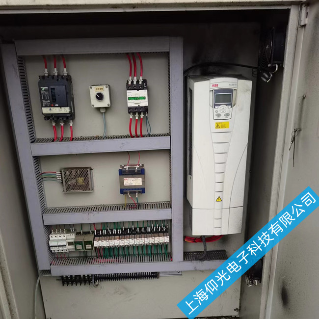 ABB��Ƶ��������ϵ�н��ܼ�ά�޷�ʽ